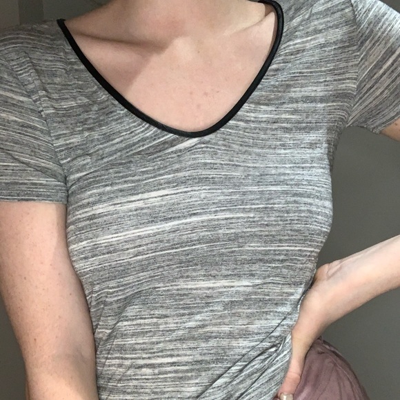 Dynamite T-Shirt - Picture 2 of 4